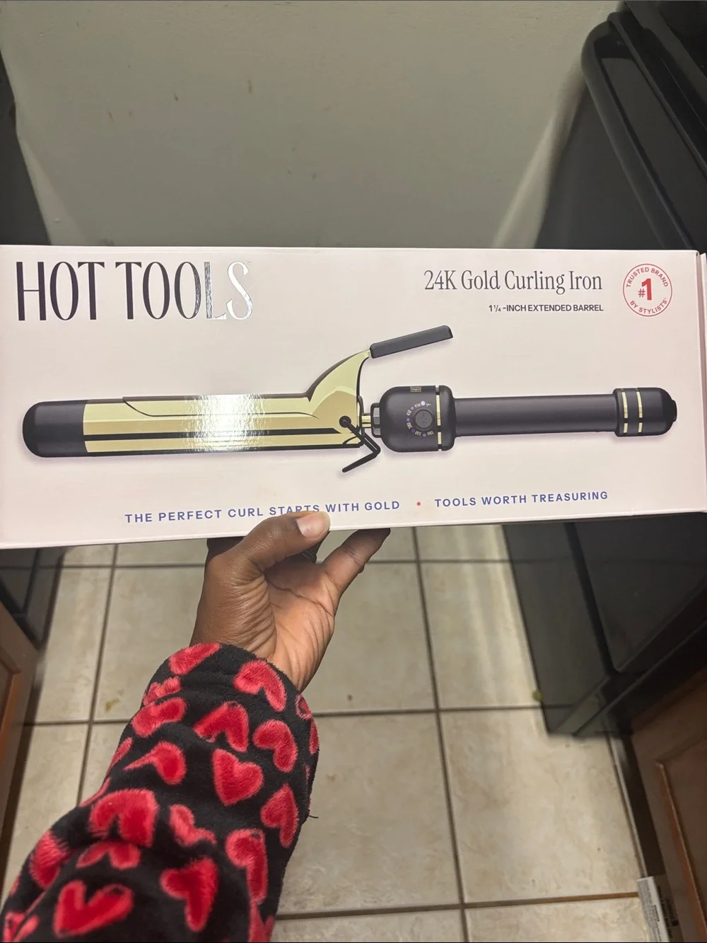 Hot Tools Pro Artist Extended Barrel 1-1/4